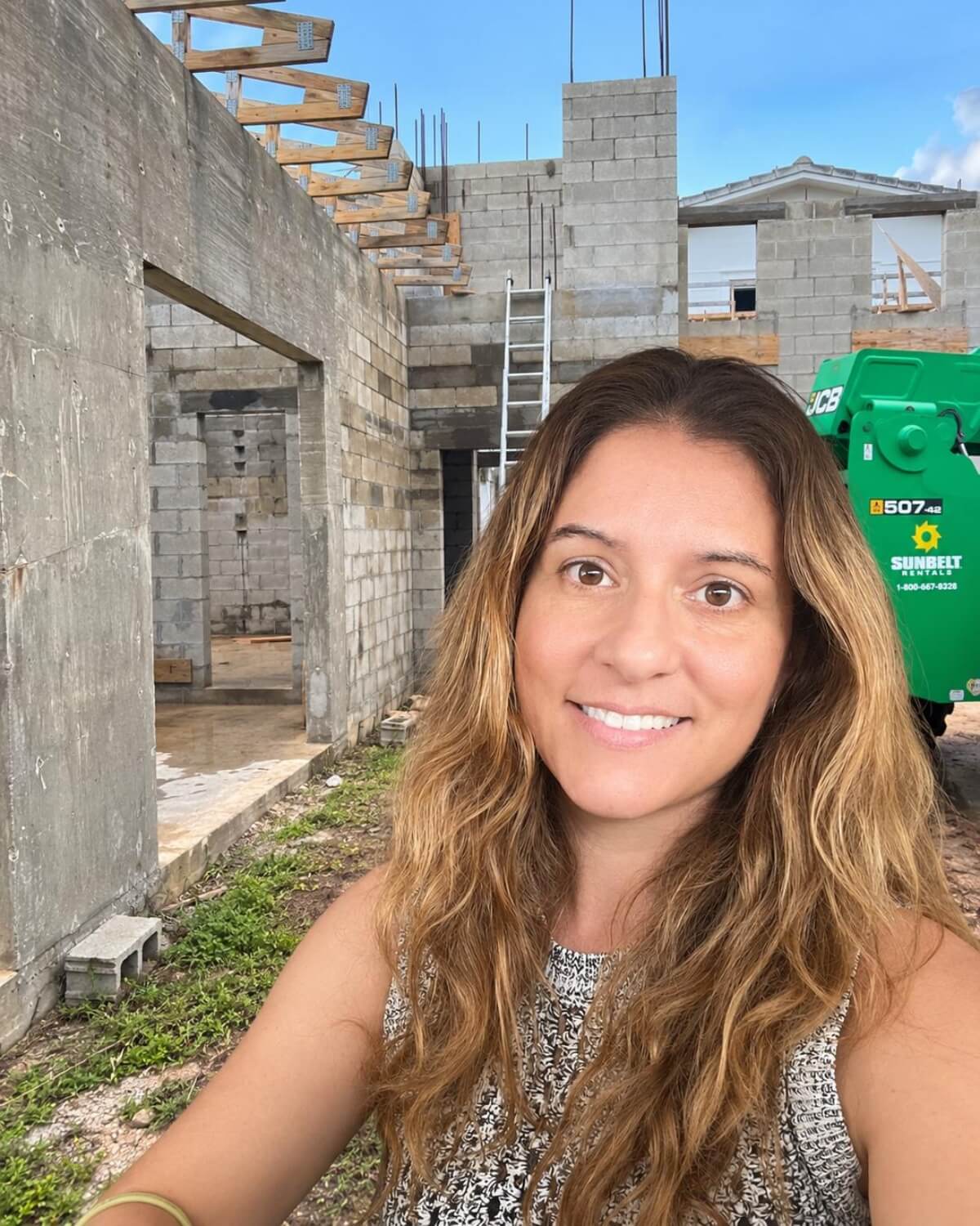Rebecca M., a verified real estate operator based in South Florida